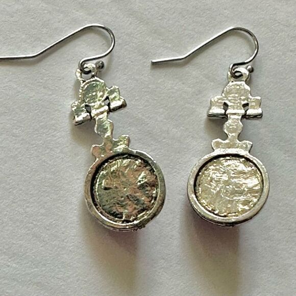 Pink and silver drop earrings - Picture 5 of 10